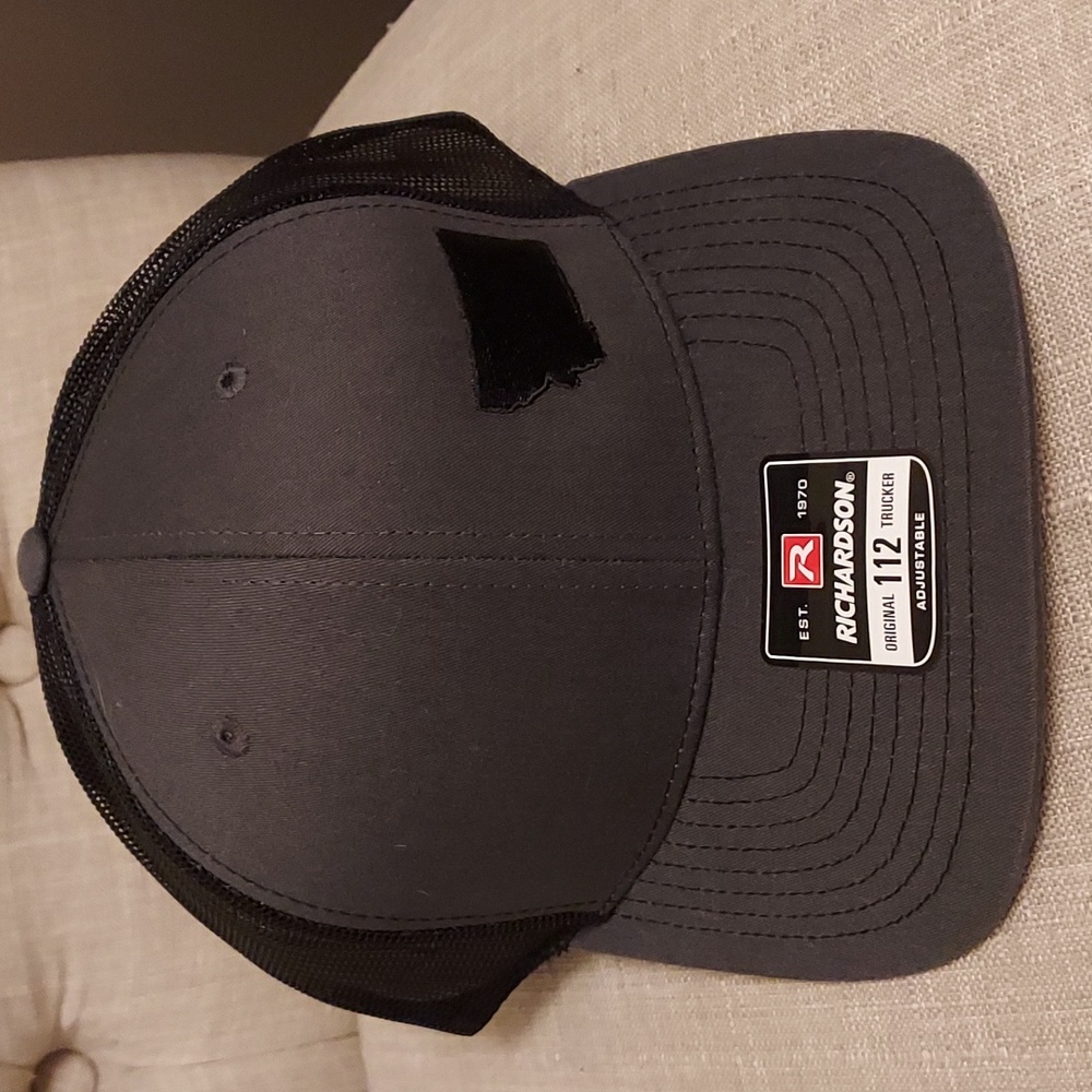 NWT Simply Montana Trucker Hat
